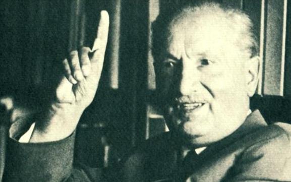 Ormai-solo-un-dio-ci-puo-salvare-Heidegger-e-il-nazismo_h_partb